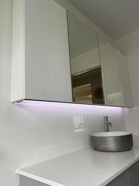 LED strip vanity lighting